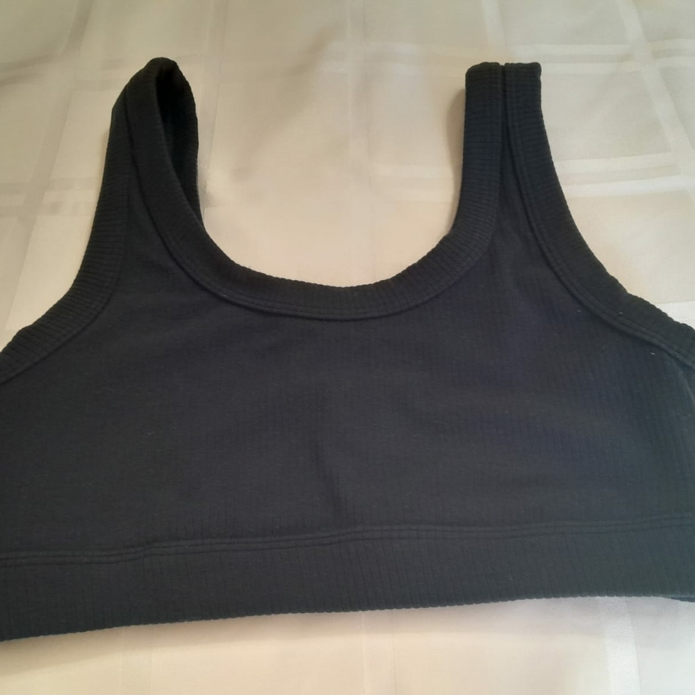 Black alo wellness bra size s